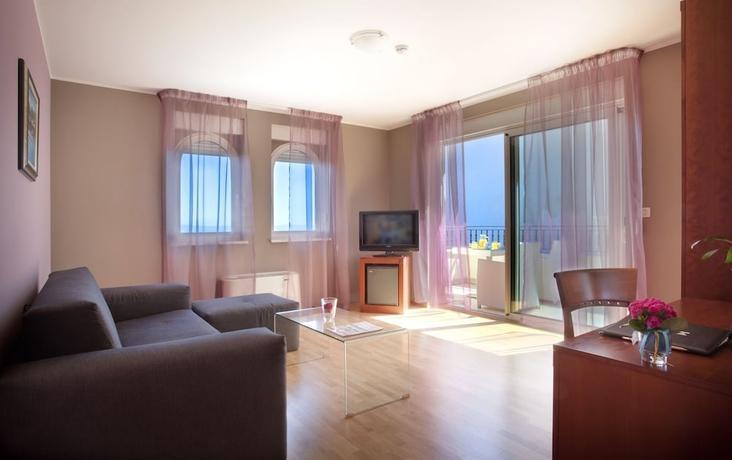 Hotel Laurus - Liburnia 4*