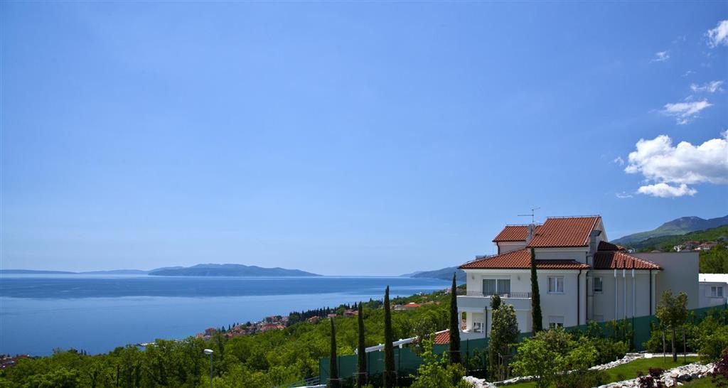 Laurus - Liburnia 4*